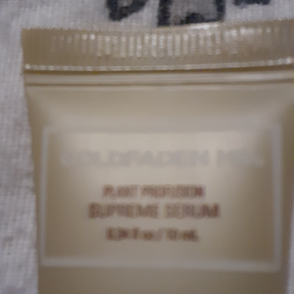 Gold Moisturizing Body Oil for Radiant Skin